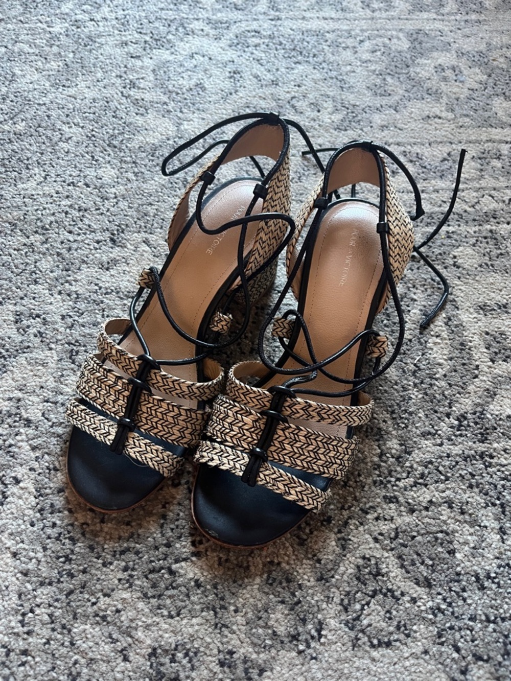 Pour La Victorie Amada Raffia Black Block Heels